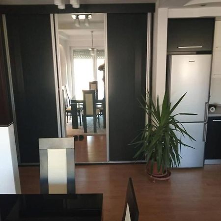 Brand New Apt In City Center Bitola Luaran gambar